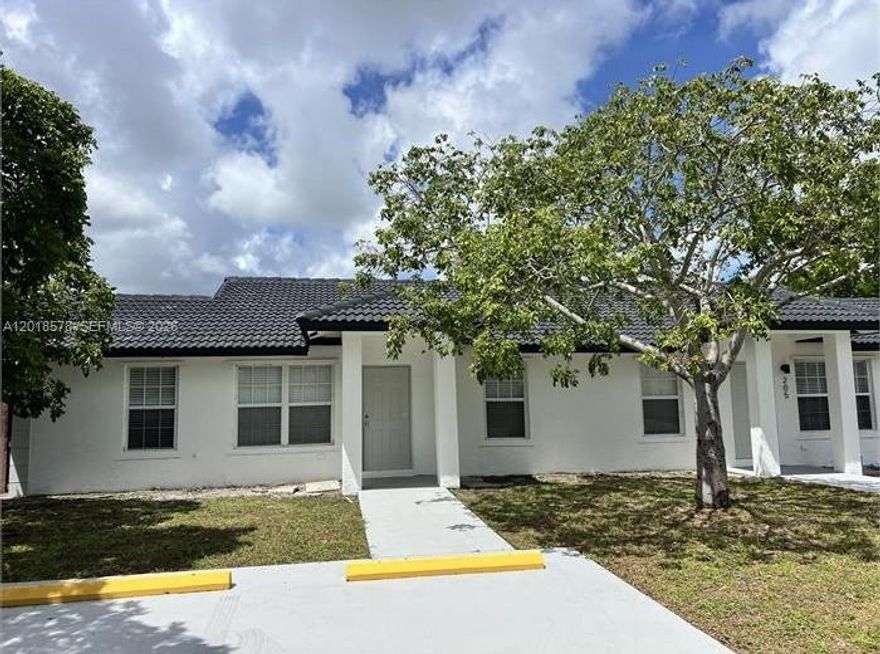 Beautiful duplex investment opportunity in the heart of Pompano Beach. Built in 2004, this well-maintained single-story property features two spacious units, each offering 3 bedrooms and 2 bathrooms, making it ideal for investors or owner-occupants seeking additional rental income. One unit is currently rented month-to-month, while the second unit is vacant and ready for immediate occupancy or leasing. The property offers laminate flooring, central A/C, ample parking, and a functional layout designed for comfortable living. Situated on an oversized lot in a convenient location near major highways, shopping, dining, schools, and beaches. Excellent income-producing potential with strong rental demand in the area. No HOA. Great opportunity to add value and maximize returns in the growing Broward market.