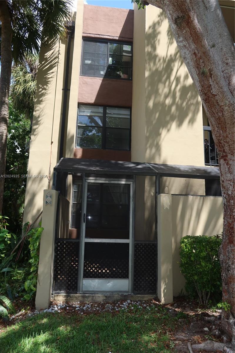 GARDENS OF KENDALL SO CON - Residential