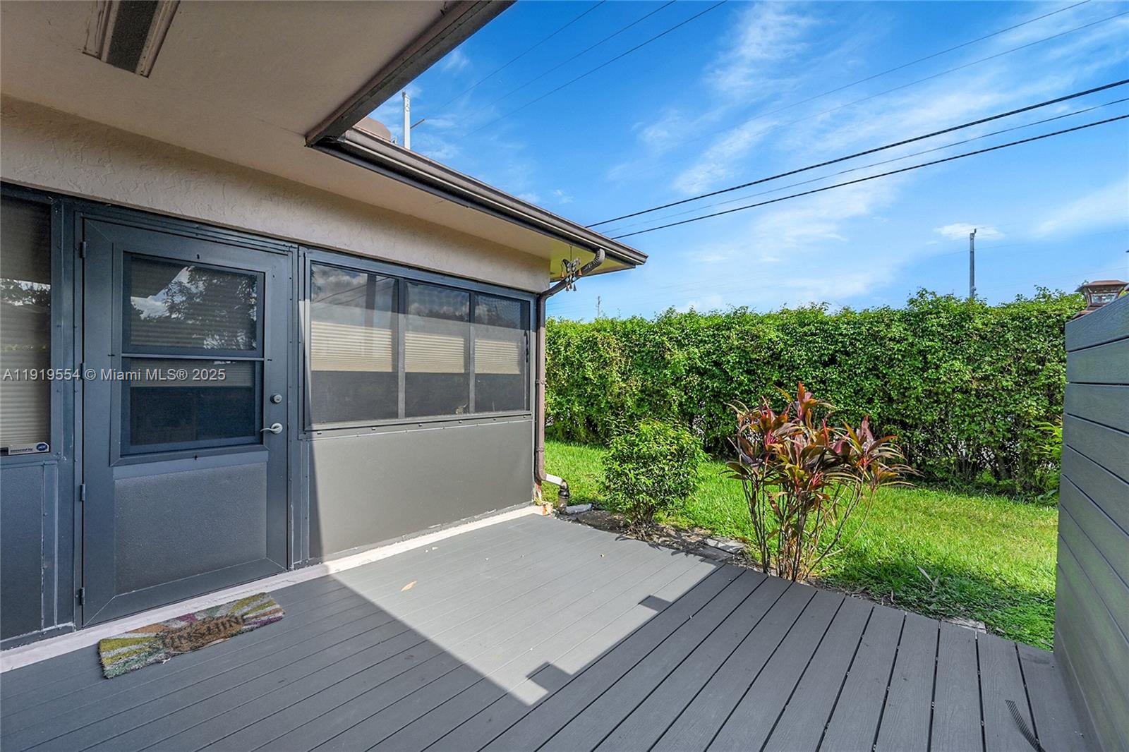 VILLAGES OF ORIOLE BONAIRE - Residential