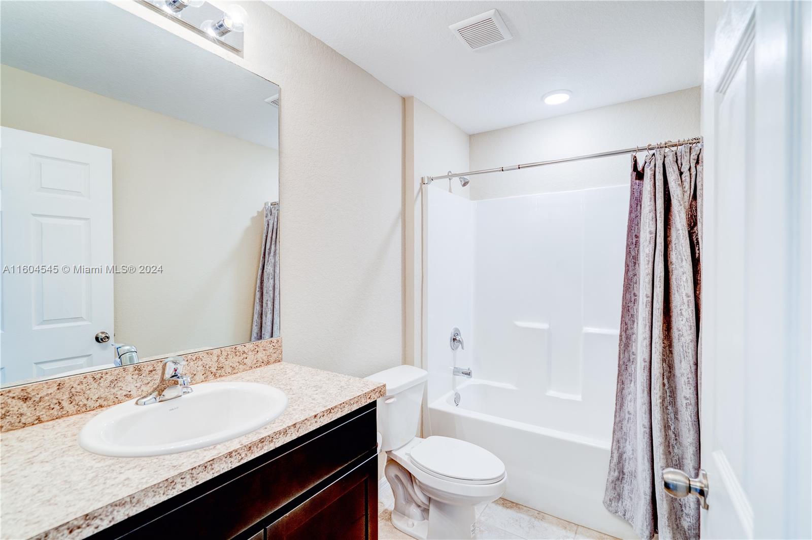 No subdivision - Residential