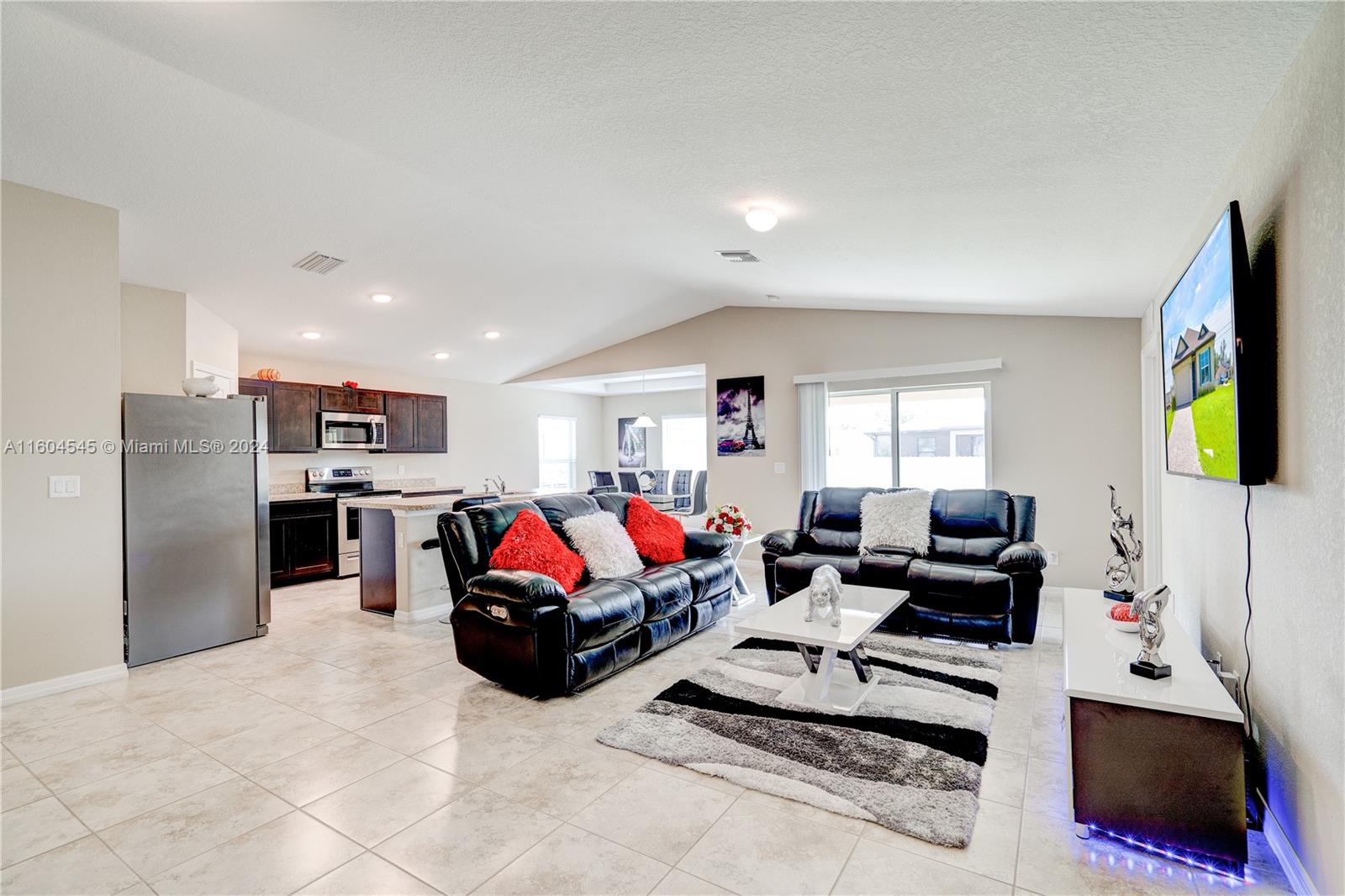 No subdivision - Residential
