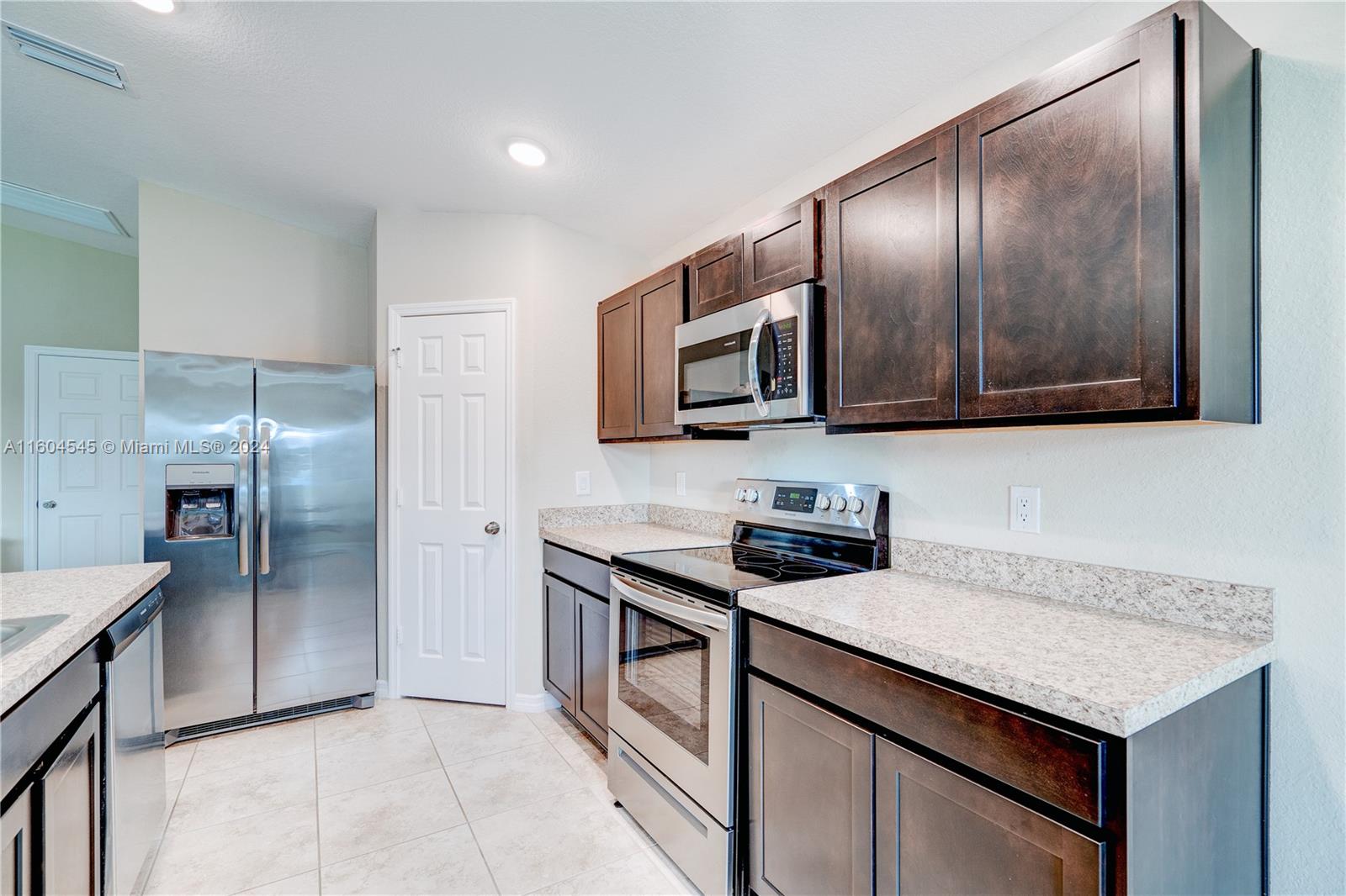 No subdivision - Residential