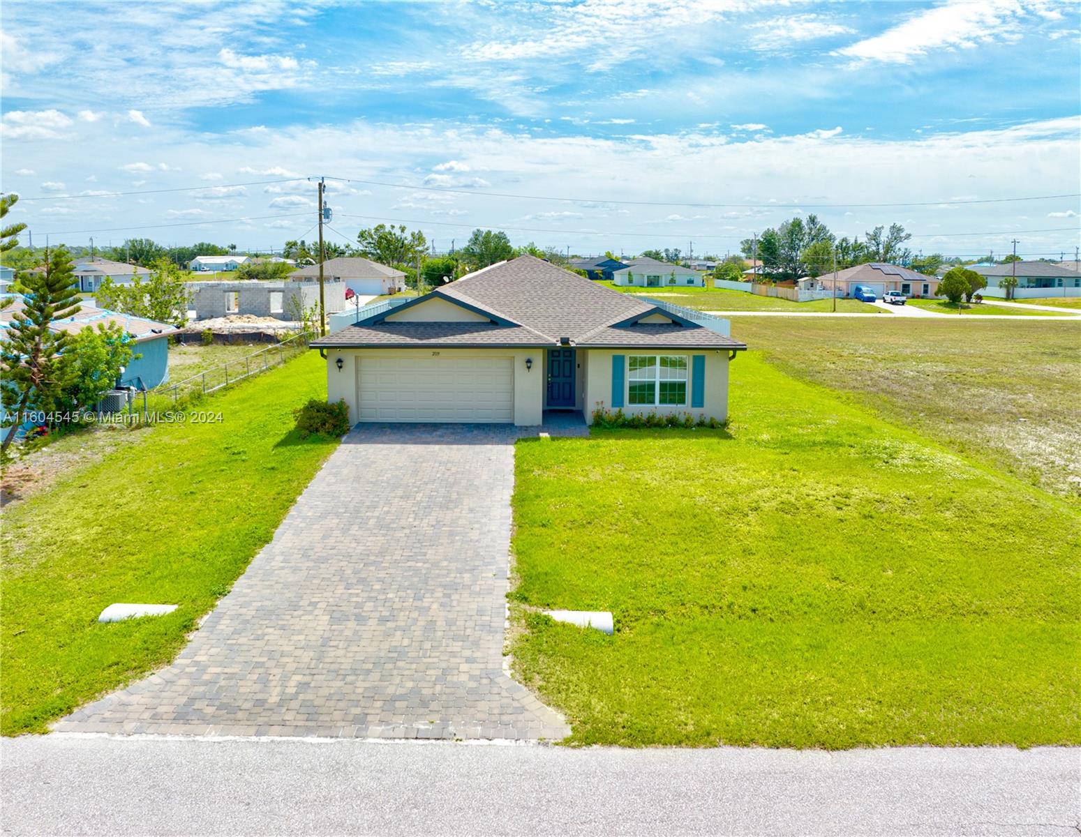 Property for Sale at 2119 Ne 6th Pl, Cape Coral, Lee County, Florida - Bedrooms: 3 
Bathrooms: 2  - $347,501
