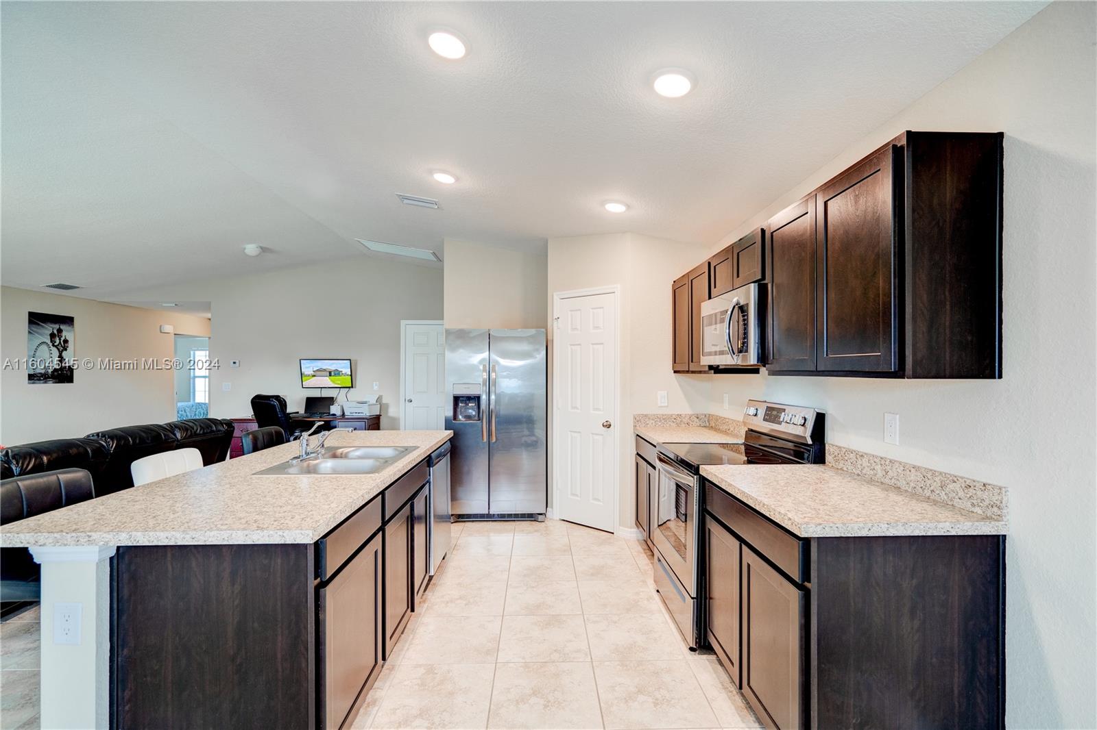 No subdivision - Residential