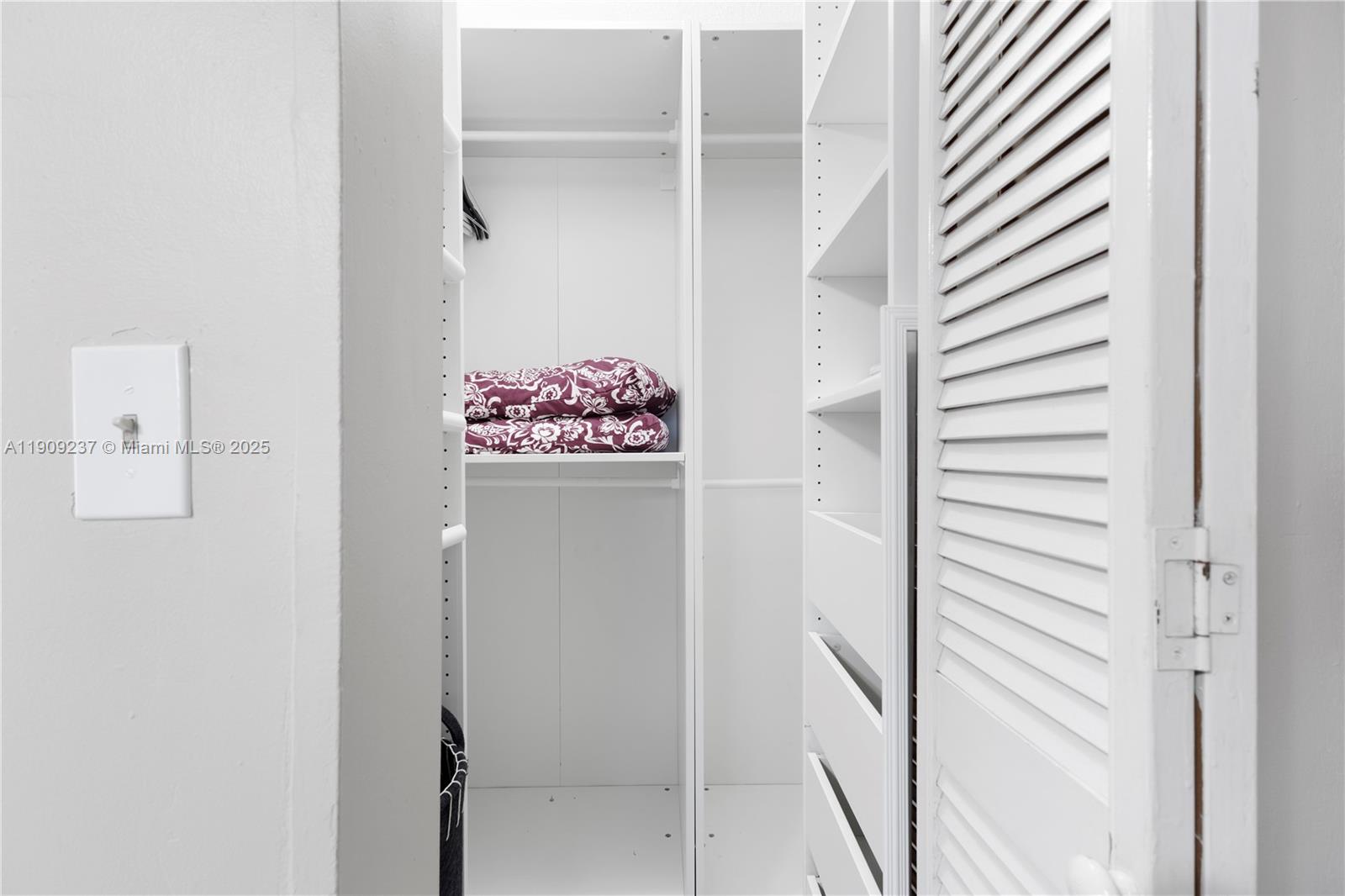 MORRIS MANORS - Residential Lease