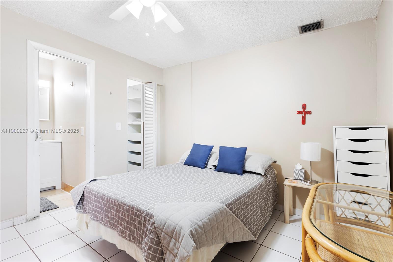 MORRIS MANORS - Residential Lease