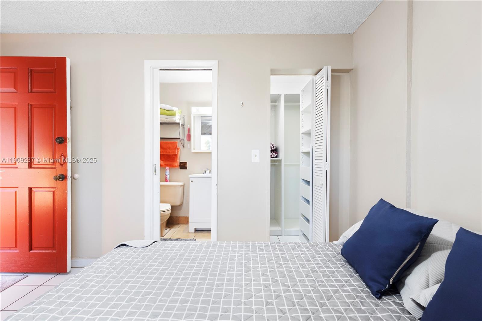 MORRIS MANORS - Residential Lease