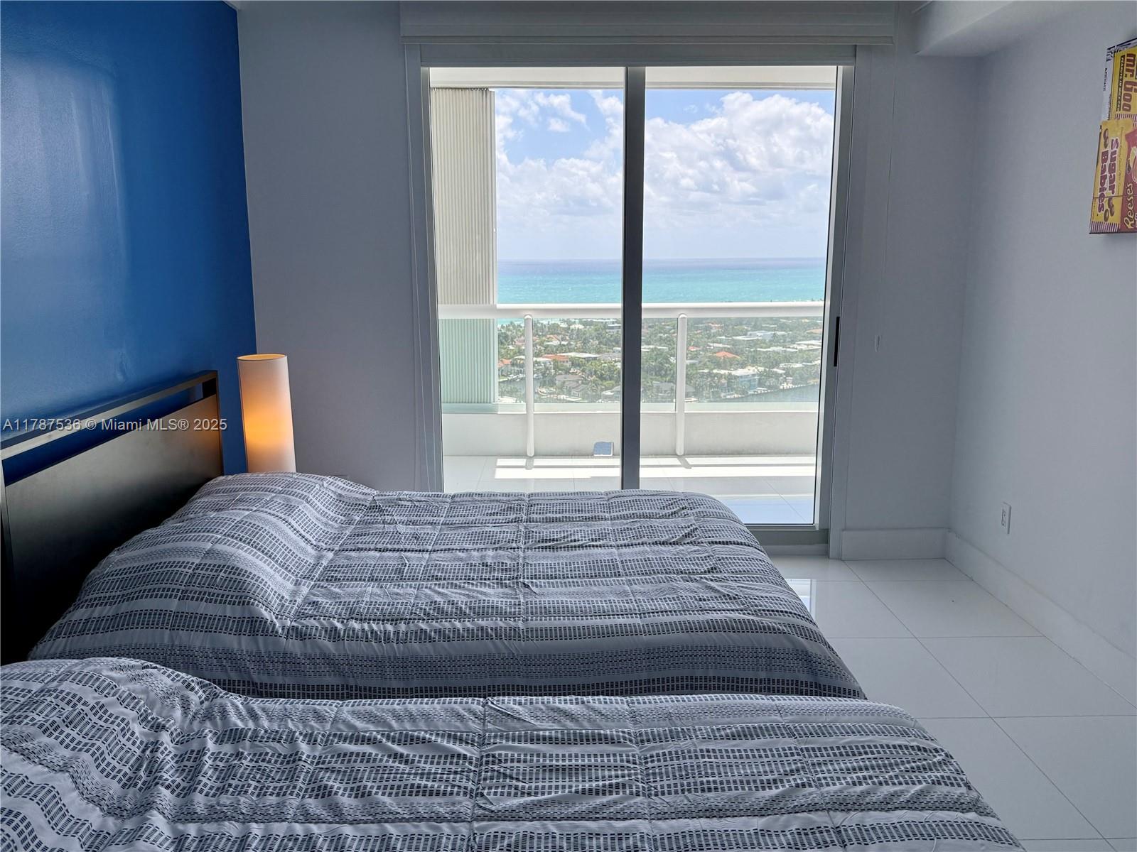 SOUTH TOWER AT THE POINT - Residential