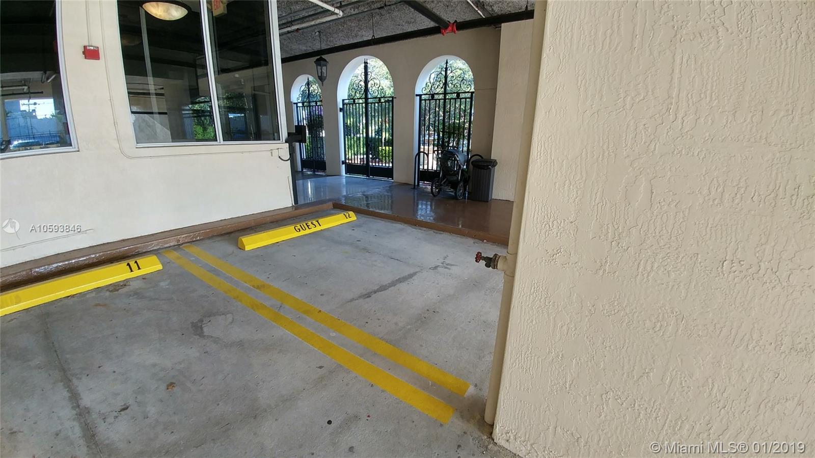 1121 MADRUGA AVE CONDO - Residential