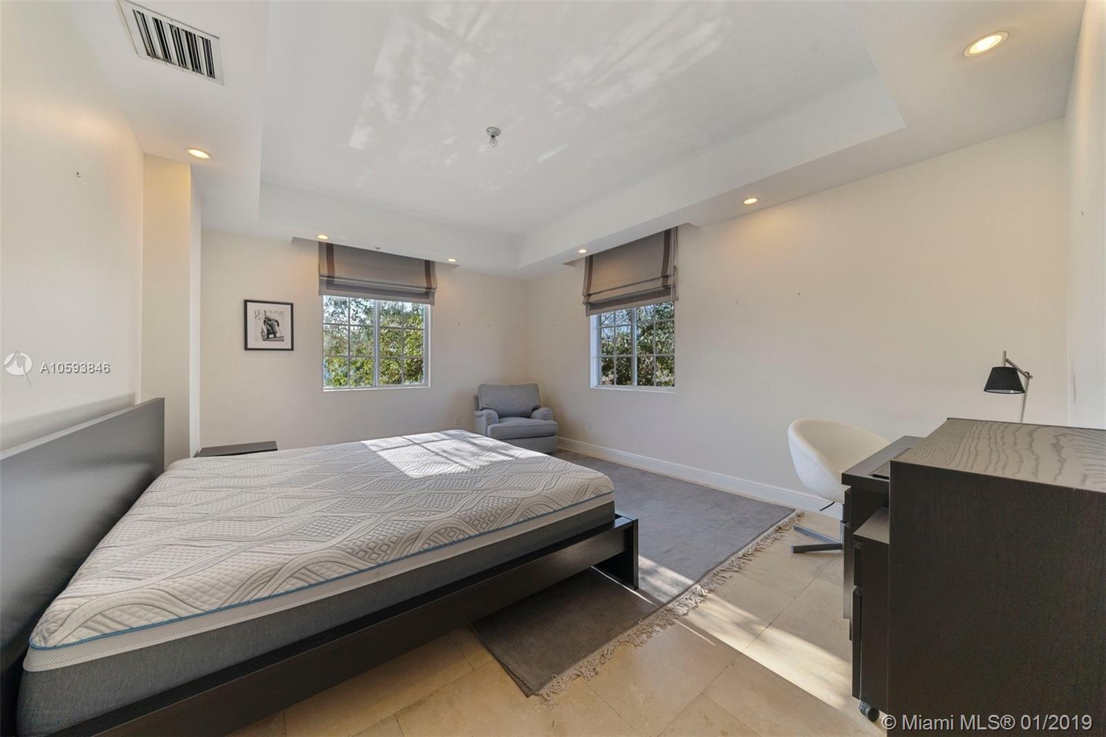 1121 MADRUGA AVE CONDO - Residential