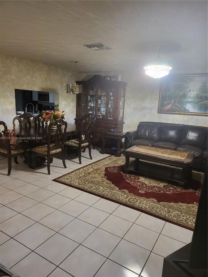 Beautiful and spacious corner townhouse. Very well kept. In the quiet neighborhood of Pembroke Pointe. Remodeled kitchen. Brand new refrigerator. All other appliances in great conditions. Low HOA include basic cable, community pool and common areas. Prime location near A+ Schools, Hospitals, Restaurants. Easy and fast access to major highways. Easy to show.