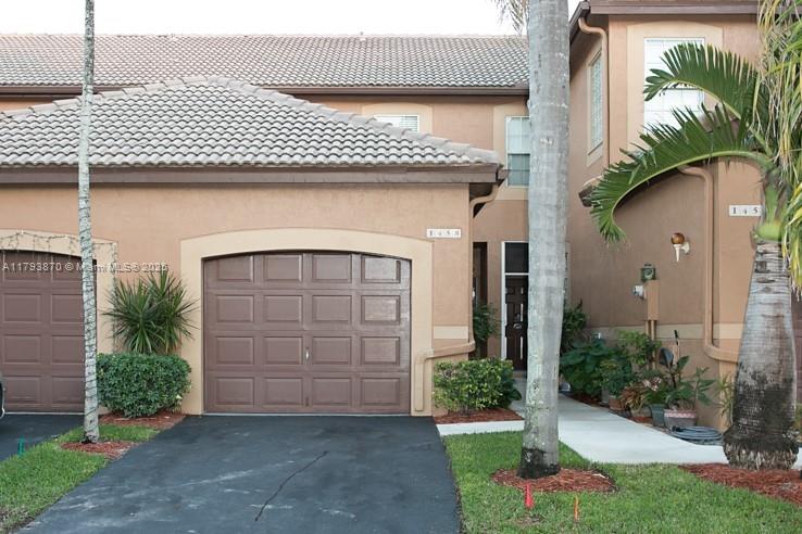 Rental Property at 1458 Coronado Rd 4-37, Weston, Broward County, Florida - Bedrooms: 2 
Bathrooms: 3  - $2,900 MO.