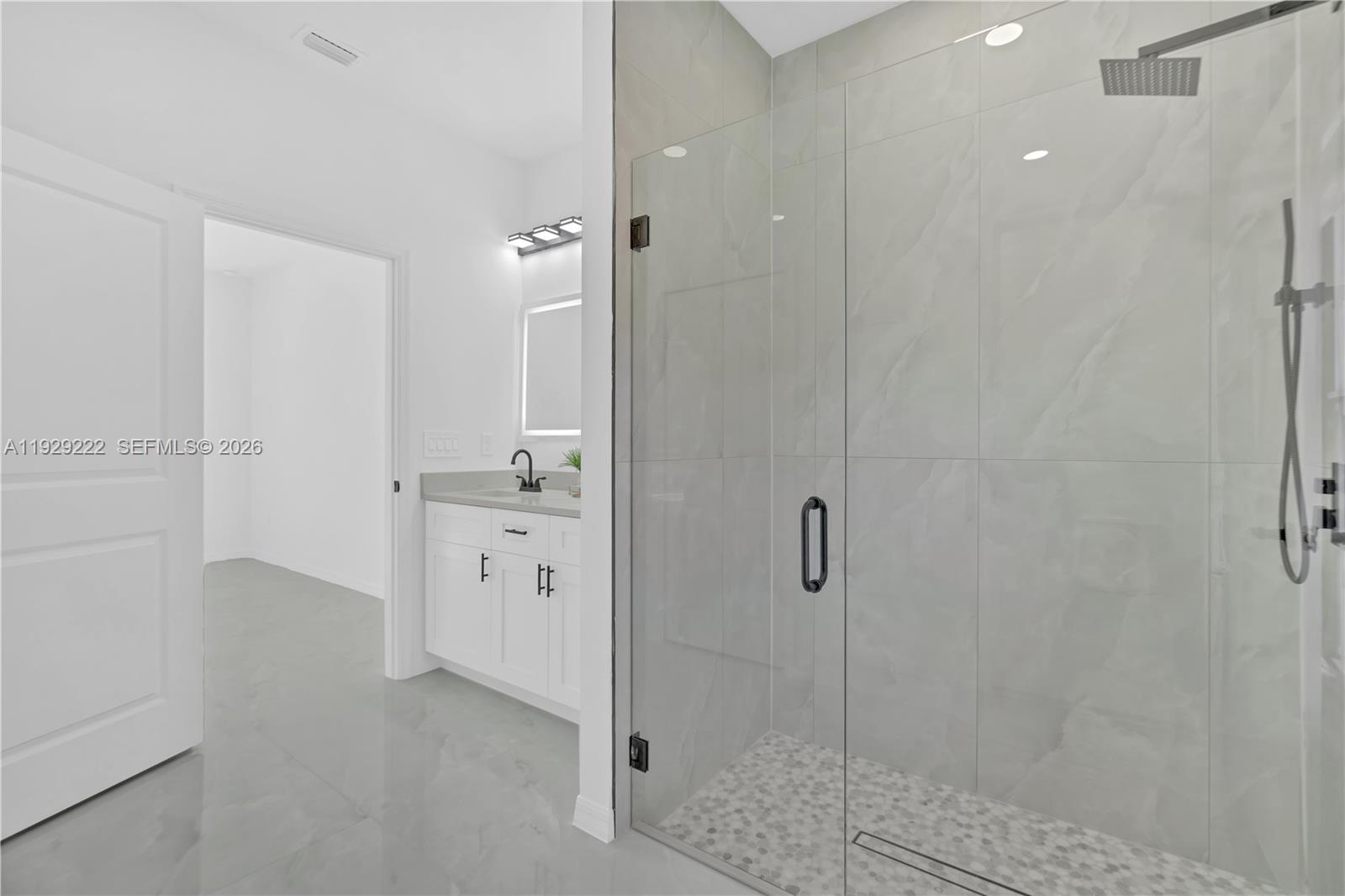 Ridge Harbor - Residential