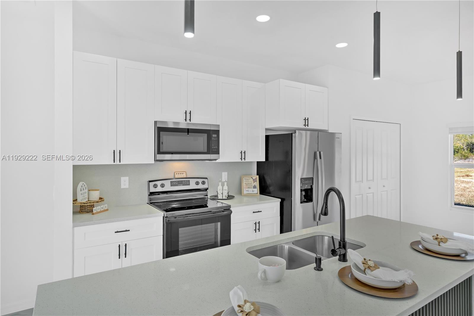 Ridge Harbor - Residential