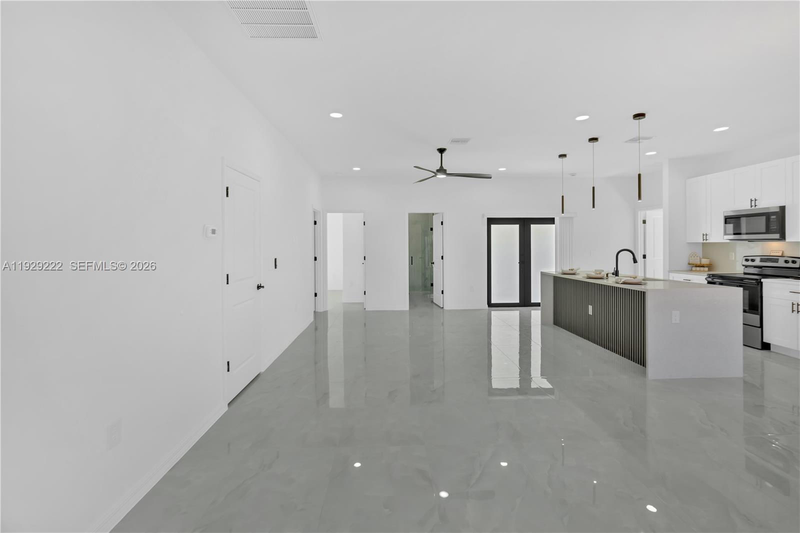 Ridge Harbor - Residential