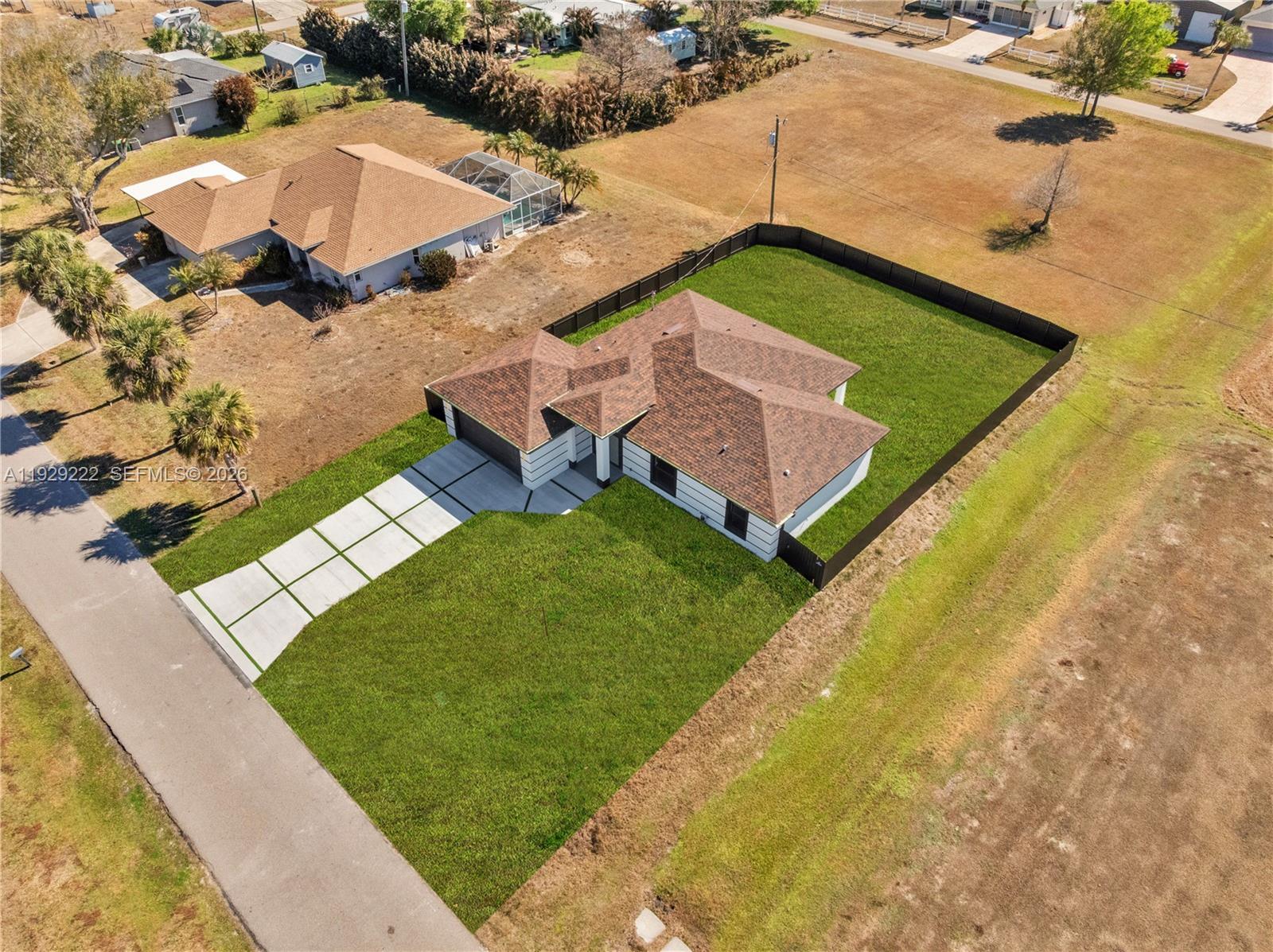 Ridge Harbor - Residential