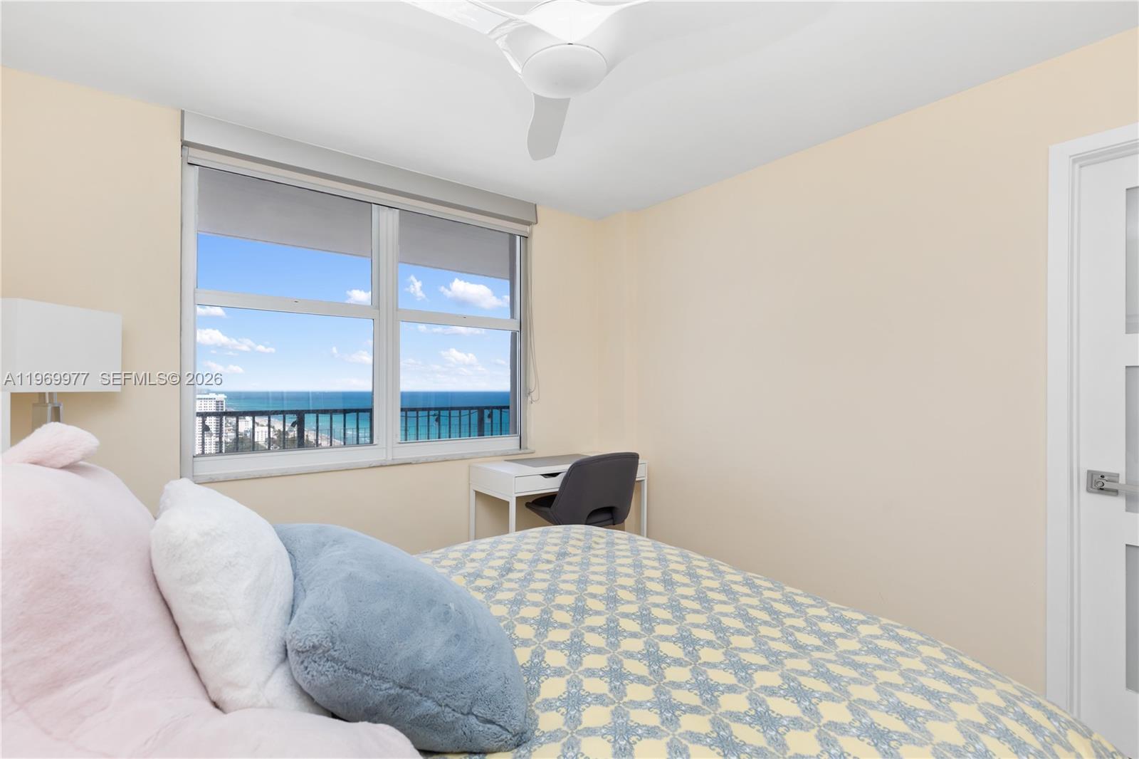 QUADOMAIN TOWER I AND IV - Residential