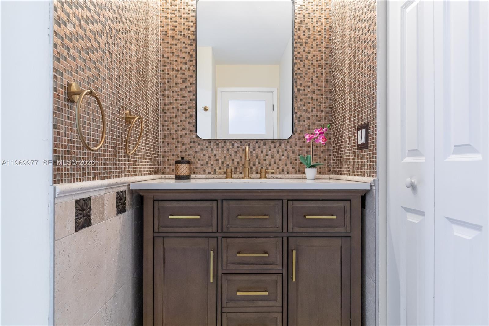 QUADOMAIN TOWER I AND IV - Residential