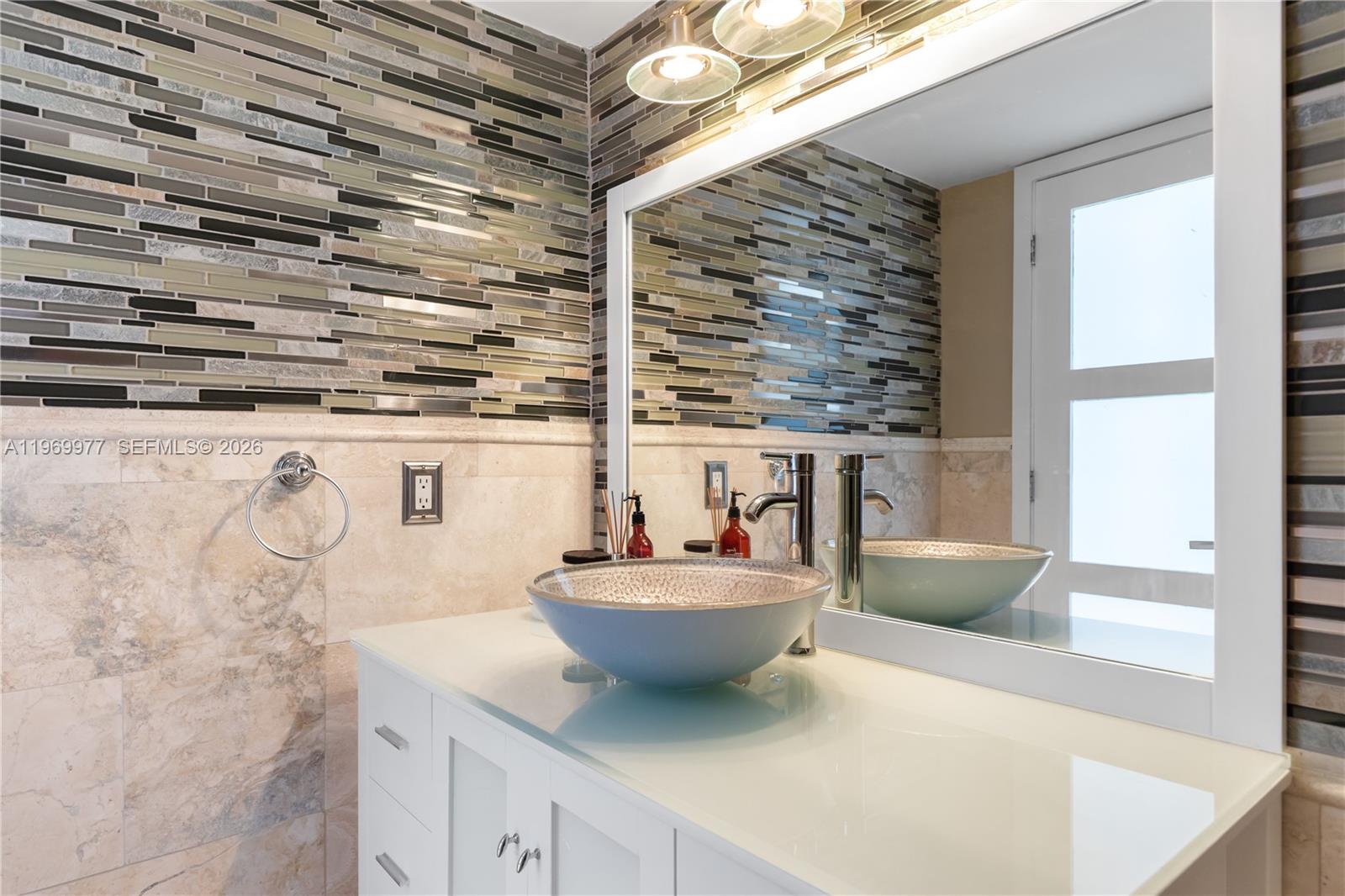 QUADOMAIN TOWER I AND IV - Residential