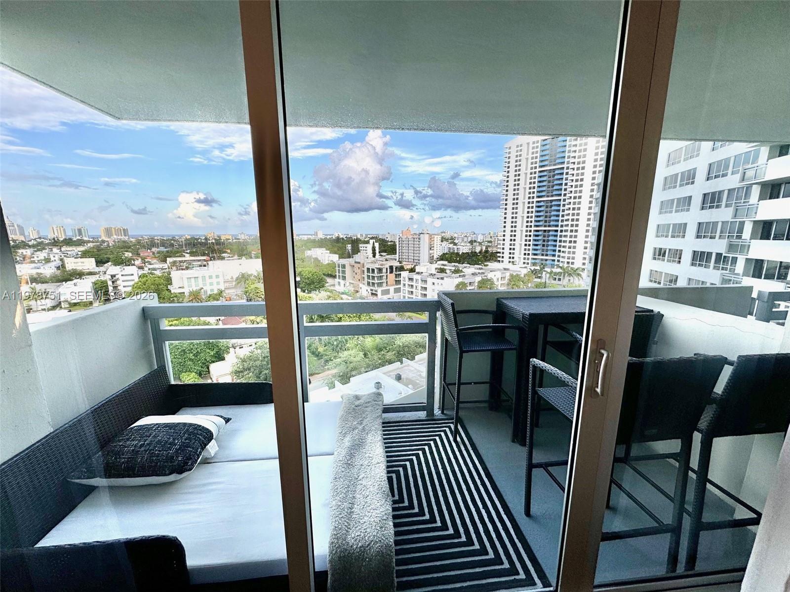 FLAMINGO SOUTH BEACH I CO - Residential