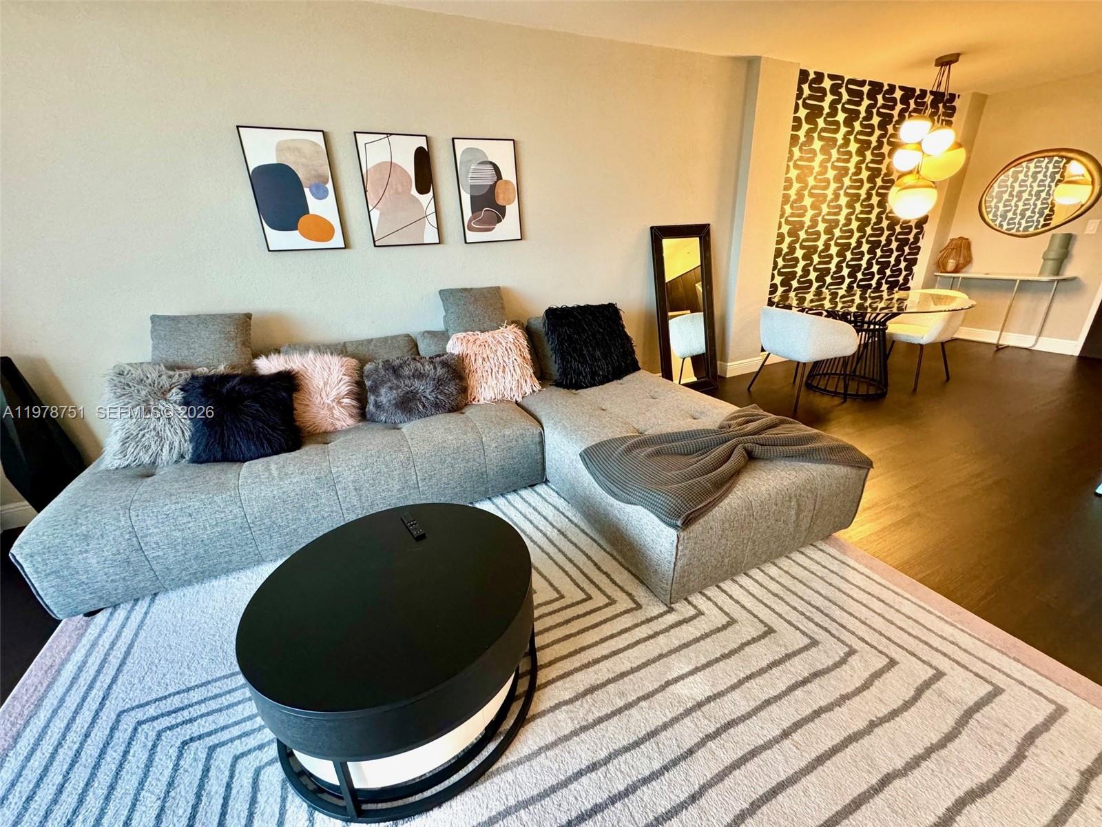 FLAMINGO SOUTH BEACH I CO - Residential