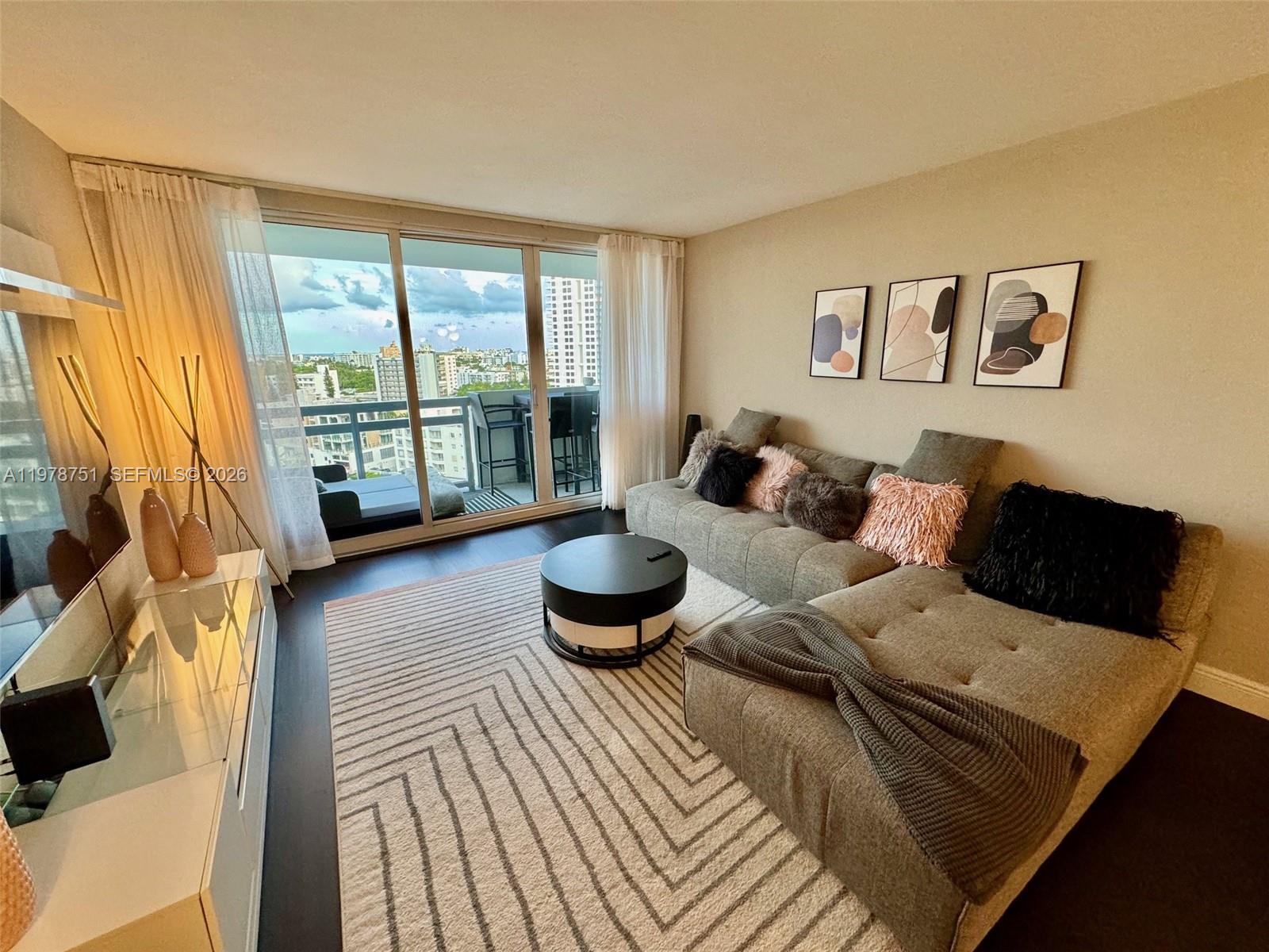 FLAMINGO SOUTH BEACH I CO - Residential