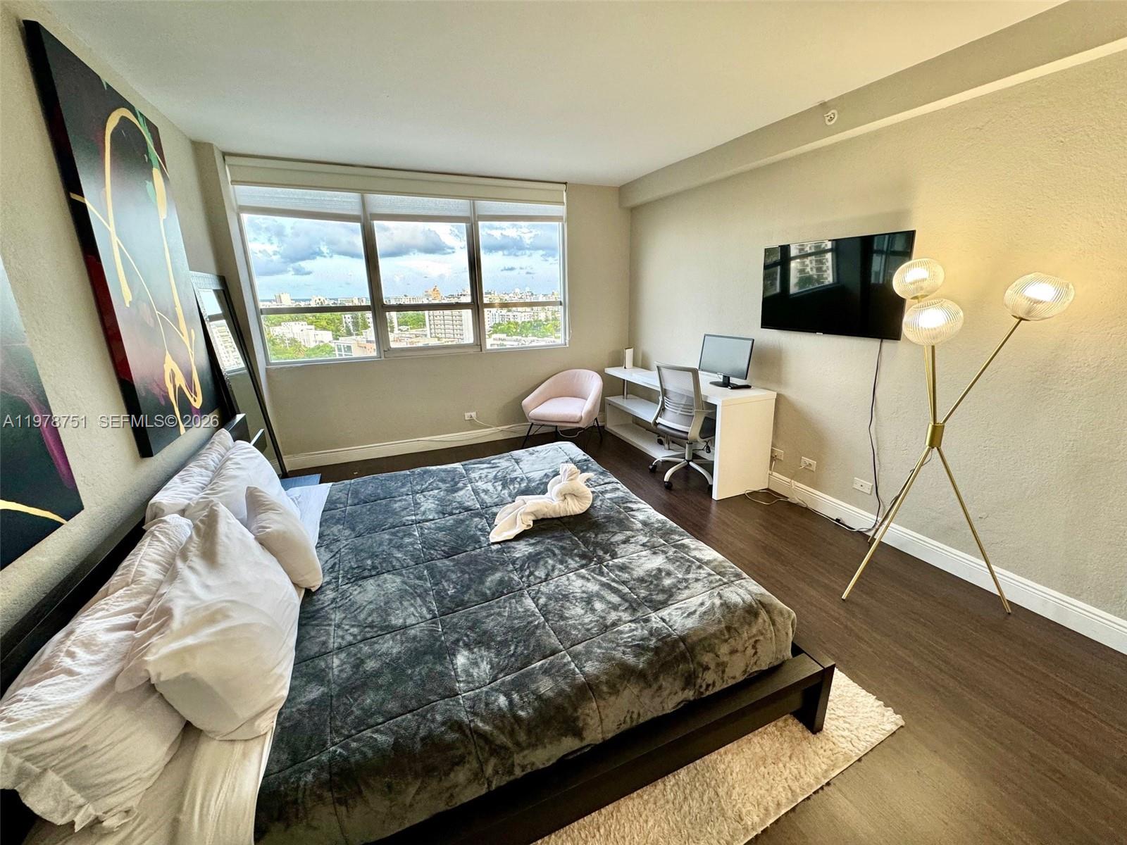 FLAMINGO SOUTH BEACH I CO - Residential