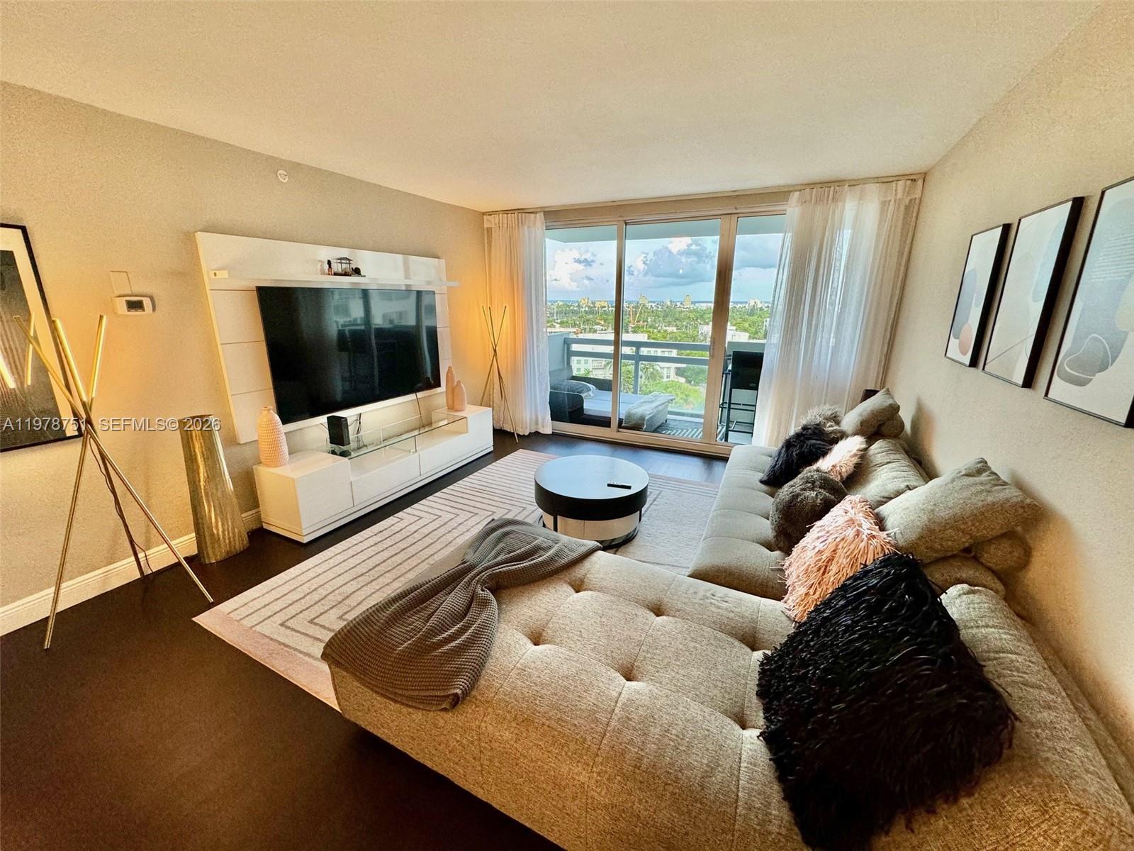 FLAMINGO SOUTH BEACH I CO - Residential