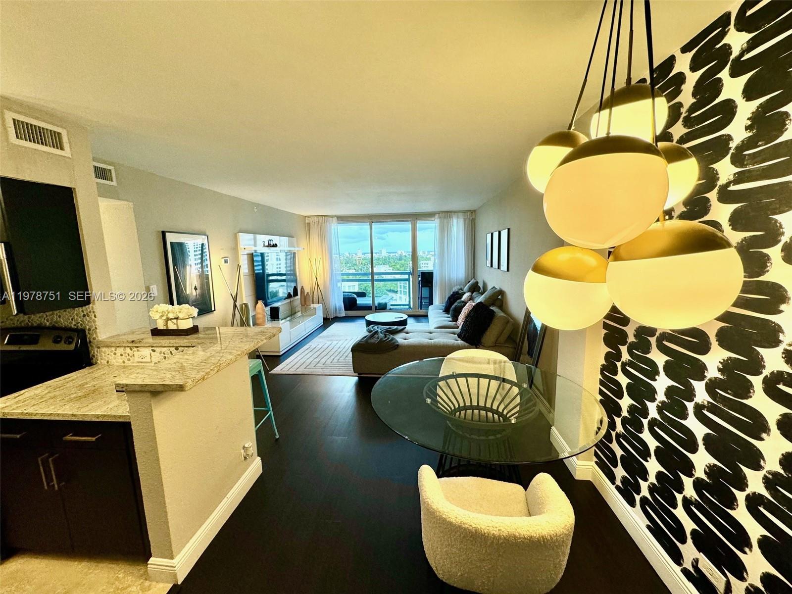 FLAMINGO SOUTH BEACH I CO - Residential