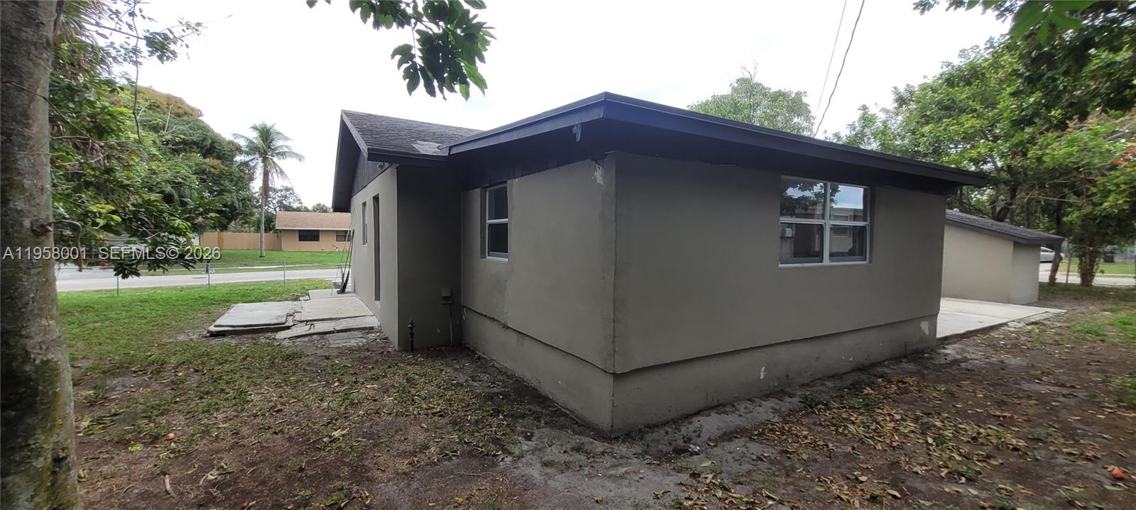 WESTFIELD AT WPB - Residential Lease