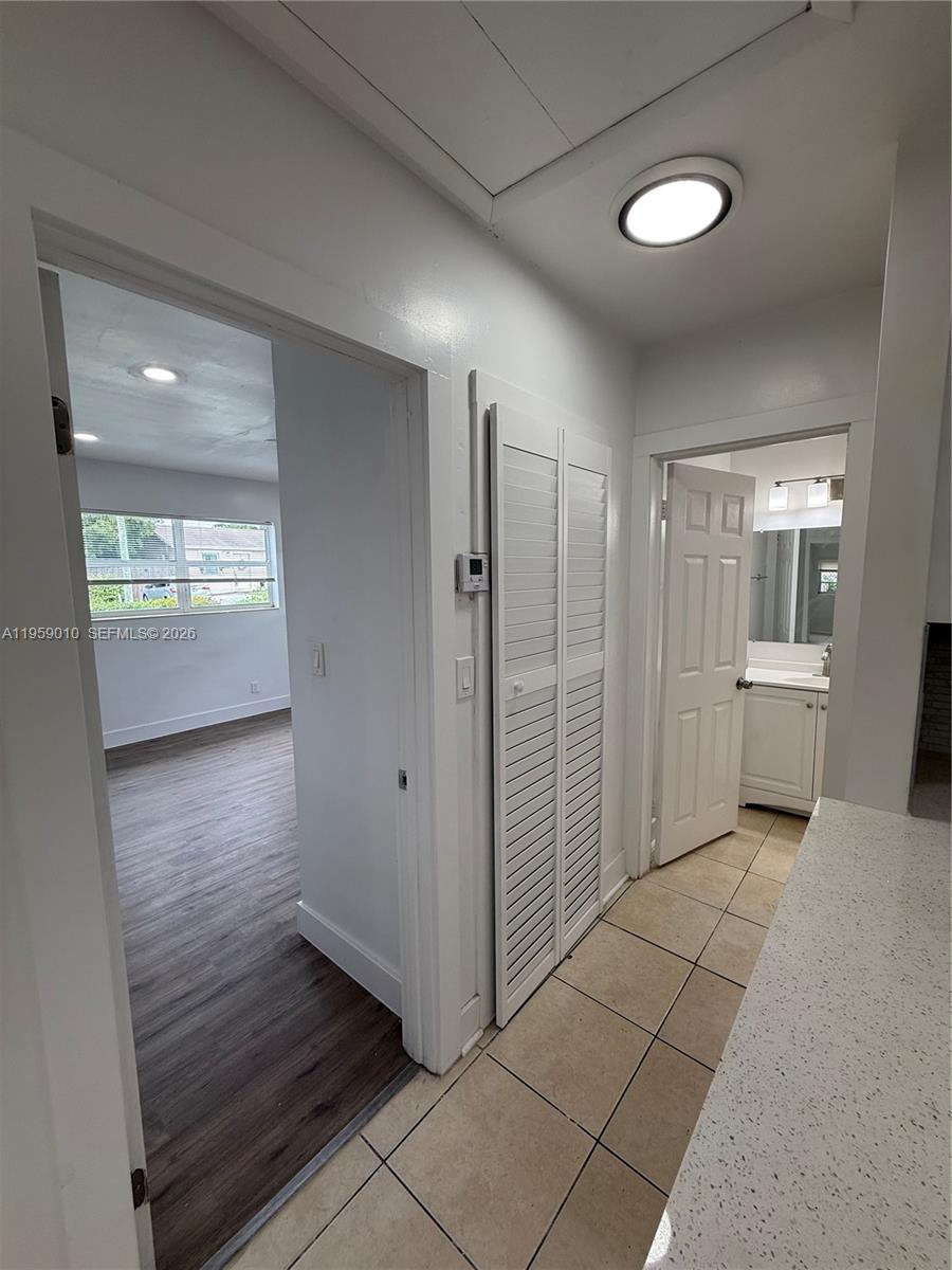 MONROE HEIGHTS - Residential Lease