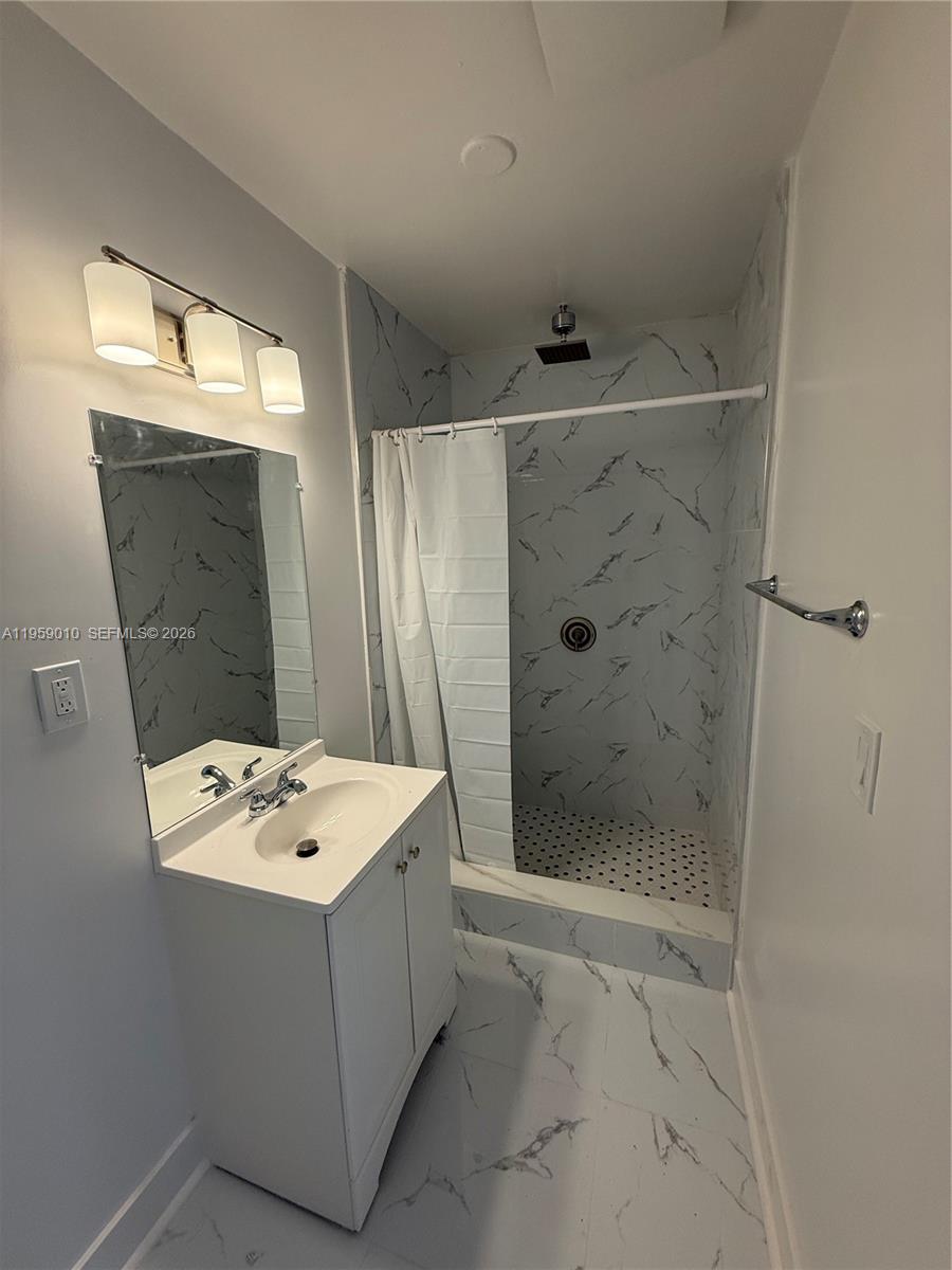 MONROE HEIGHTS - Residential Lease