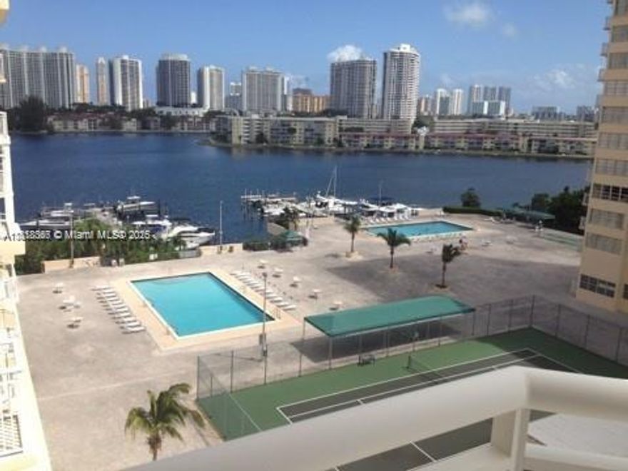 Spacious 1-Bedroom, 1-Bathroom Unit with Bay View in Beautiful Aventura!

Don’t miss the opportunity to own this large 1-bedroom, 1-bathroom unit in the highly desirable city of Aventura. Enjoy stunning bay views and an unbeatable location just minutes from the beach. This property is conveniently located near premier shopping destinations, including Aventura Mall, top-rated restaurants, and a variety of entertainment options. Perfect for year-round living or as a vacation getaway!