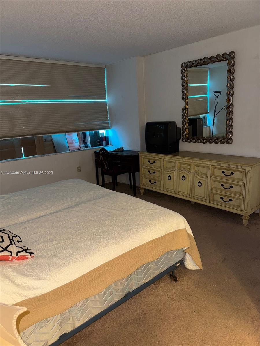 DEL PRADO CONDO - Residential