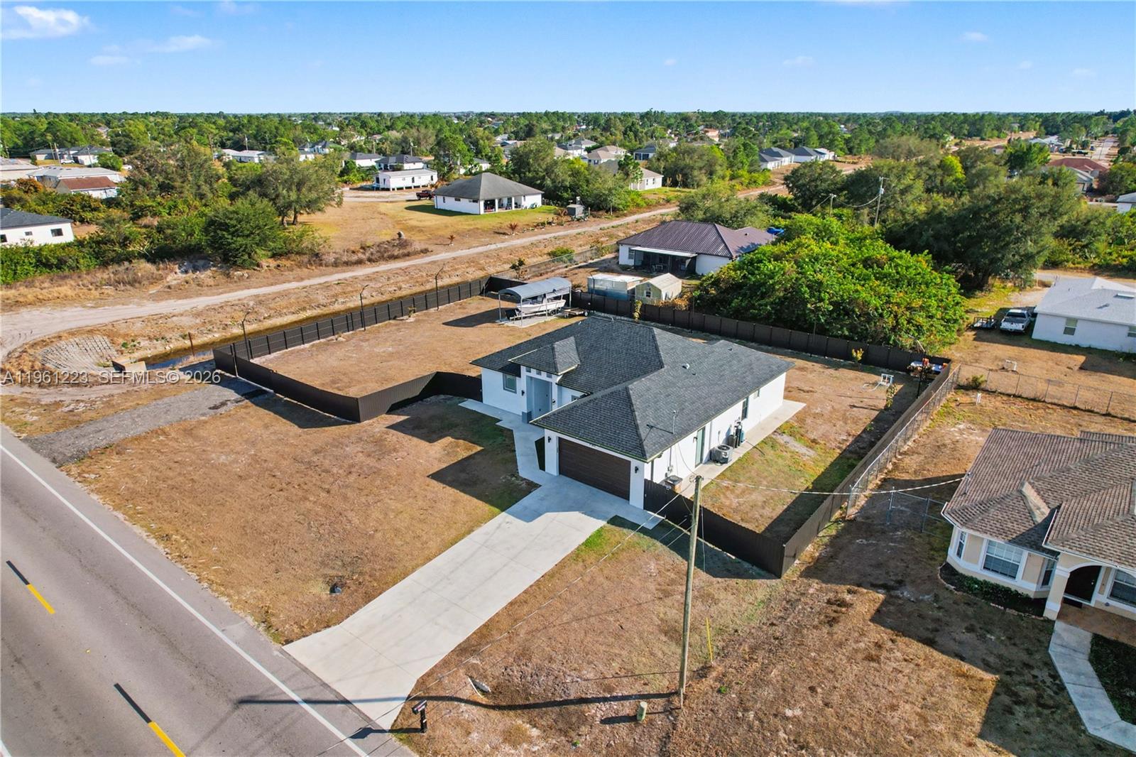 LEHIGH ACRES - Residential