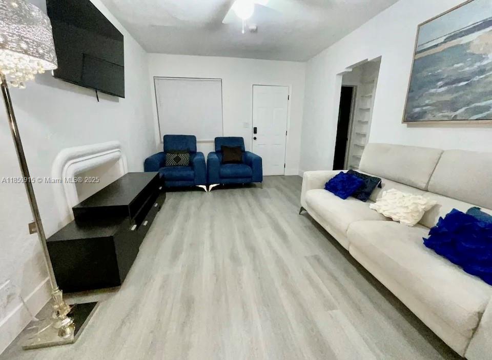 3-bedroom, 1-bathroom home Features: - Remodeled - Spacious Layout: Ample living space with three generous bedrooms and a cozy living area. - Modern Kitchen: Features stainless steel appliances. - Outdoor Space: Enjoy the lovely front yard for relaxing in Florida's sunshine.
Great Location: Minutes from local shops, South Beach, Jackson Hospital and more Includes: Water, Light, WiFi, Pest control and lawn care Email or text listing agent Jose Caba Realtor to schedule a showing! All offers will be considered.