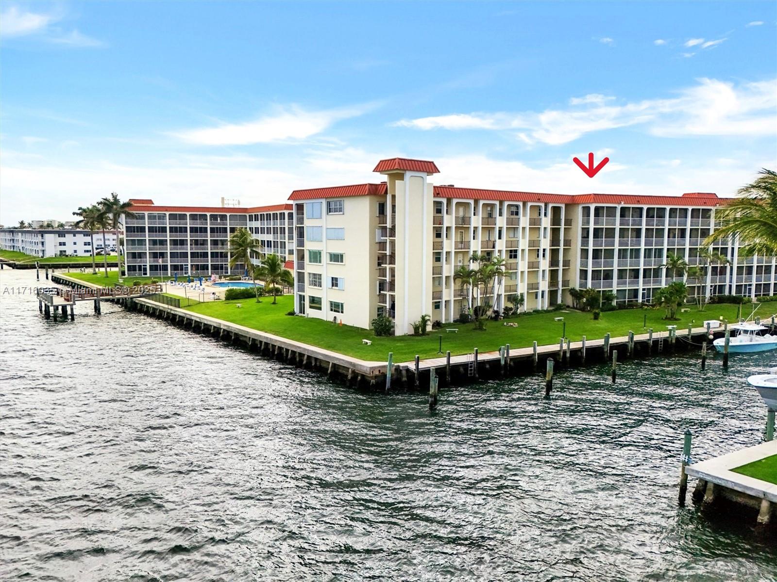 PARADISE HARBOUR CONDO - Residential