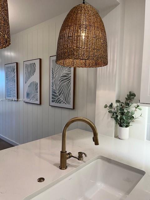 PARADISE HARBOUR CONDO - Residential