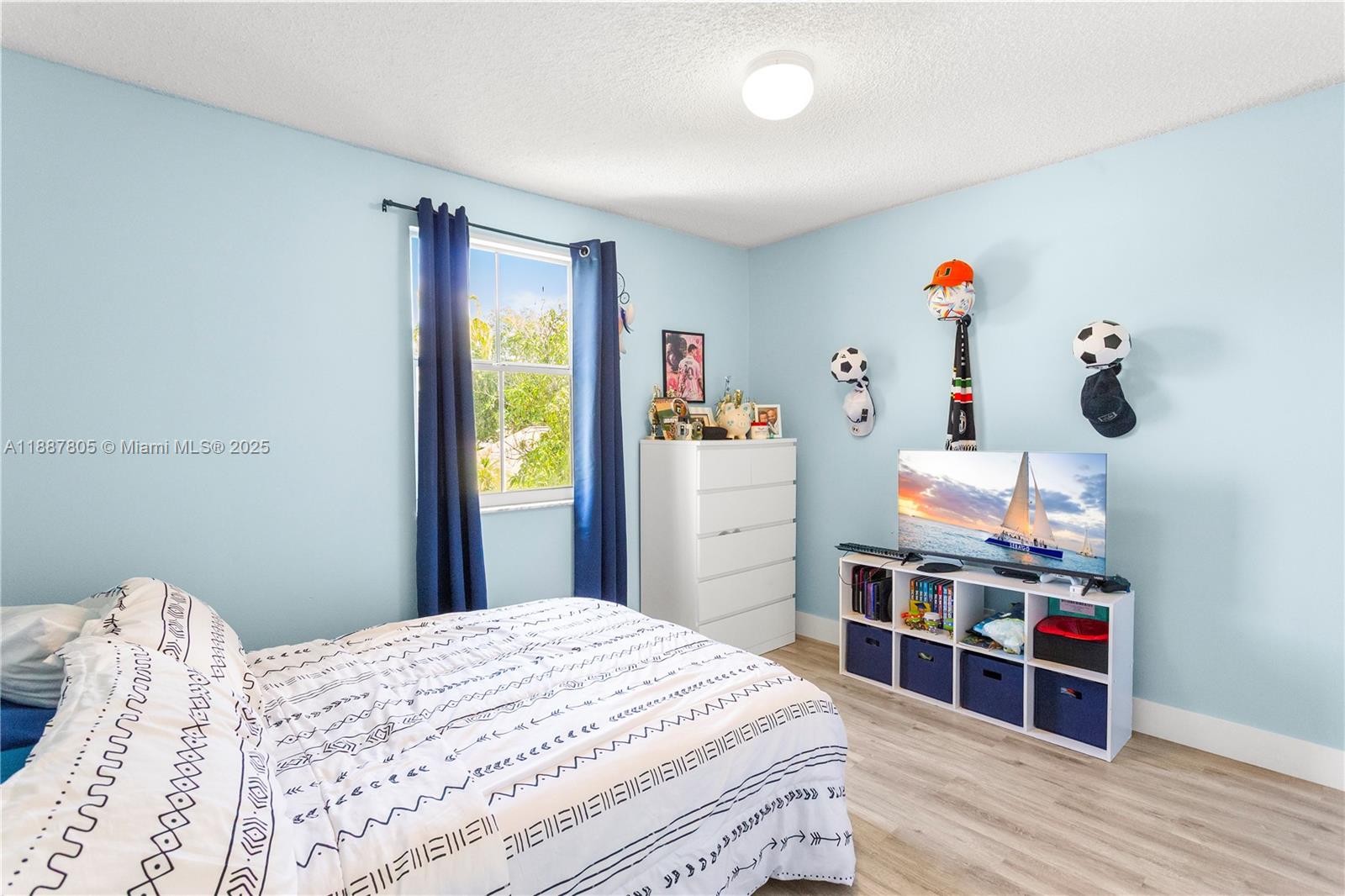 CHAPEL TRAIL REPLAT - Residential Lease