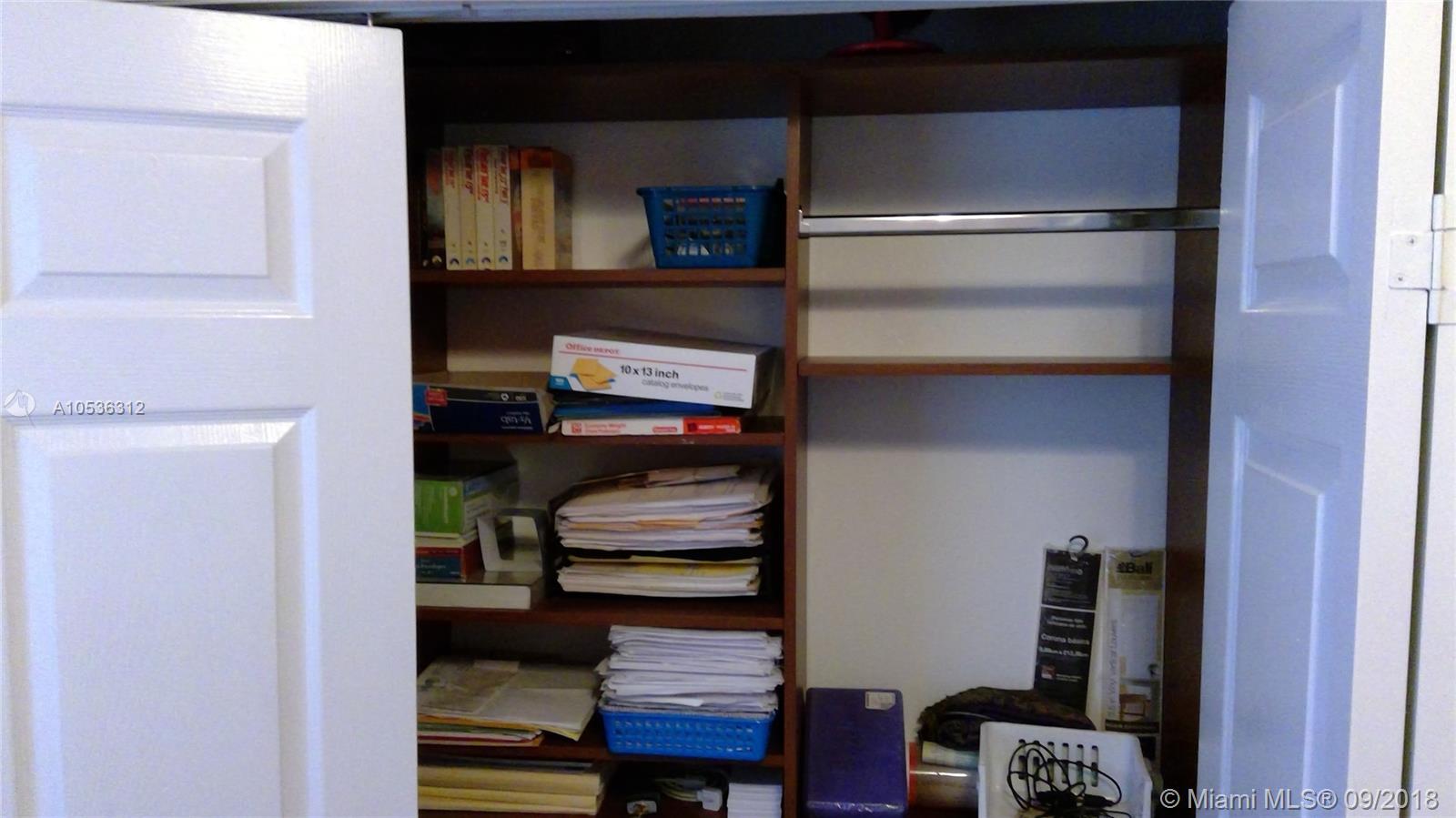 SANTORINI AT VIZCAYA - Residential