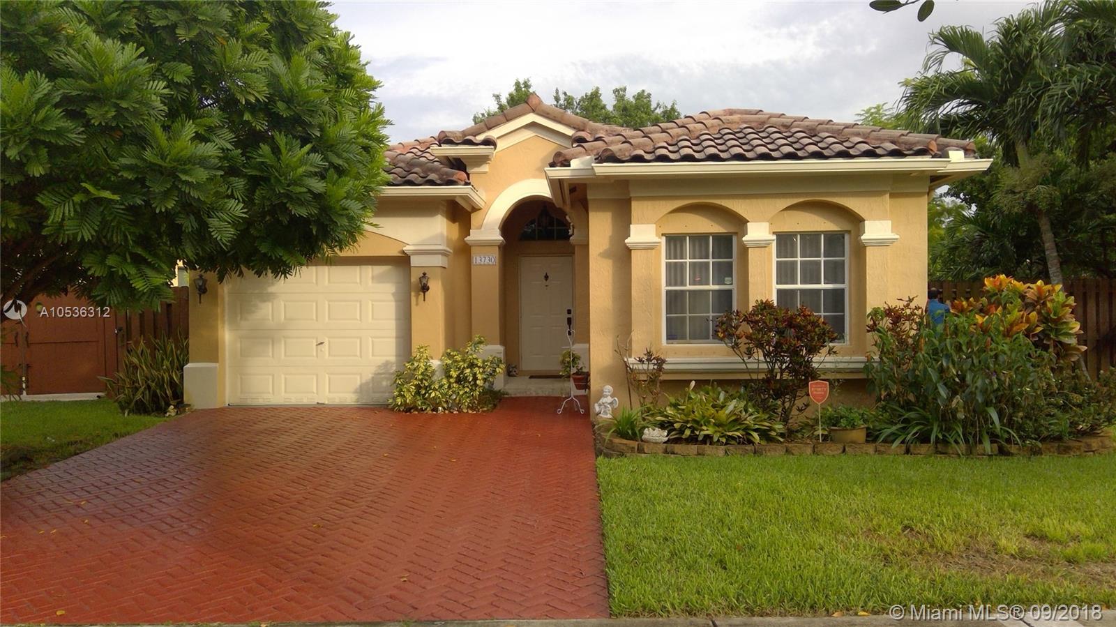 SANTORINI AT VIZCAYA - Residential