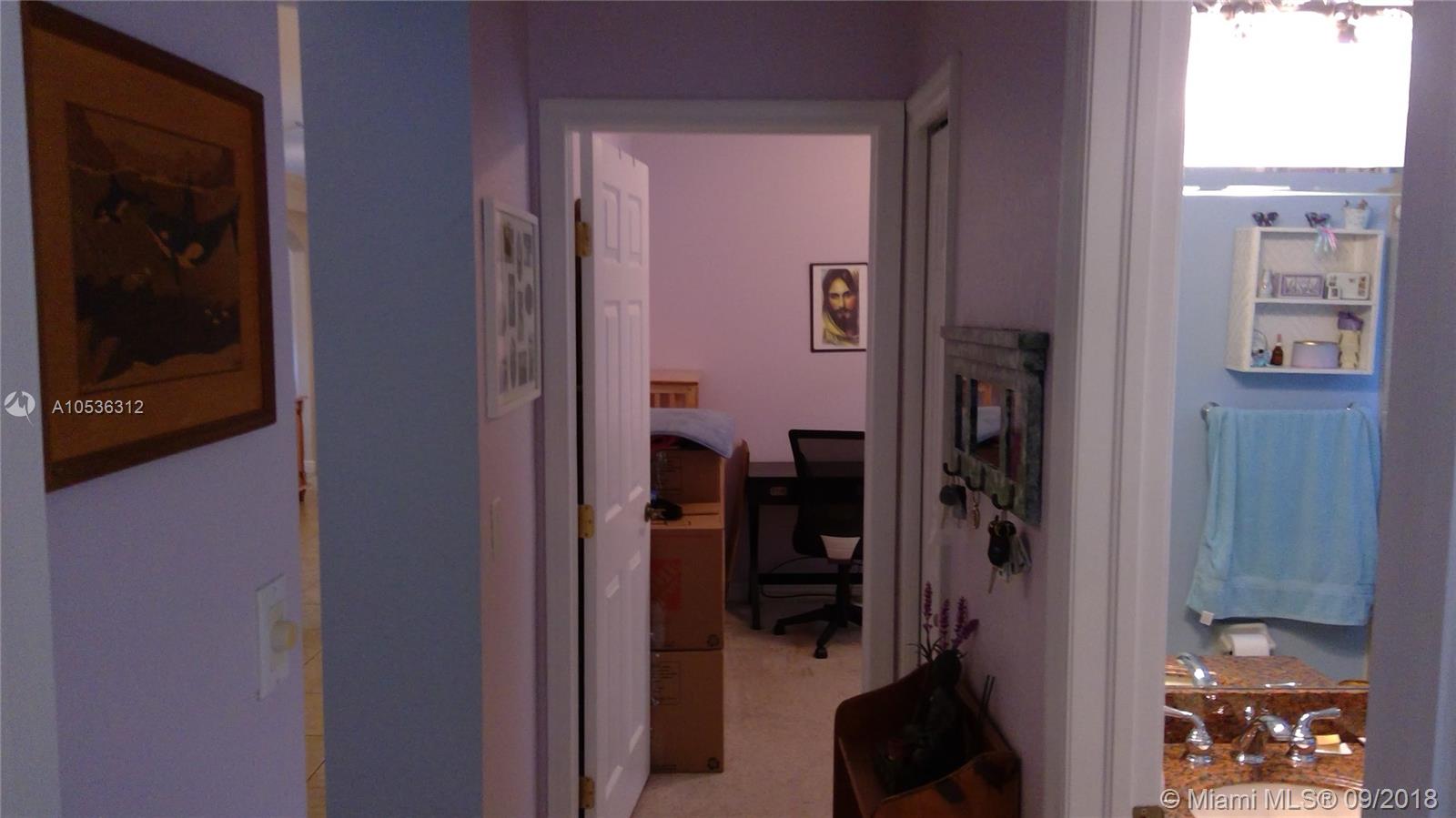 SANTORINI AT VIZCAYA - Residential