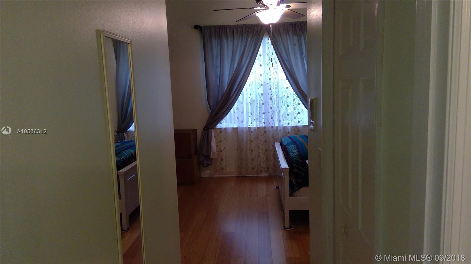 SANTORINI AT VIZCAYA - Residential