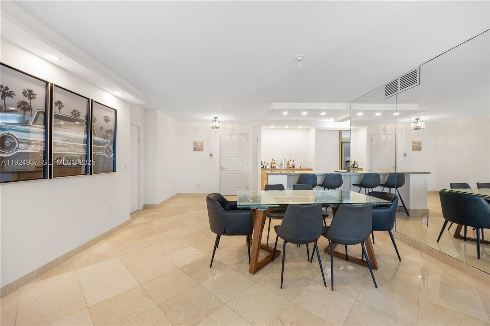 BALMORAL CONDO - Residential