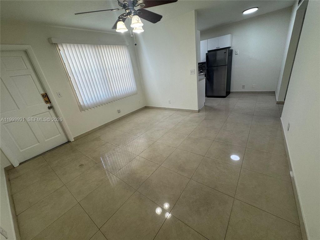 Photo of 30 SE 4th Ave #116, Hallandale Beach, FL 33009 (MLS # A11993991)