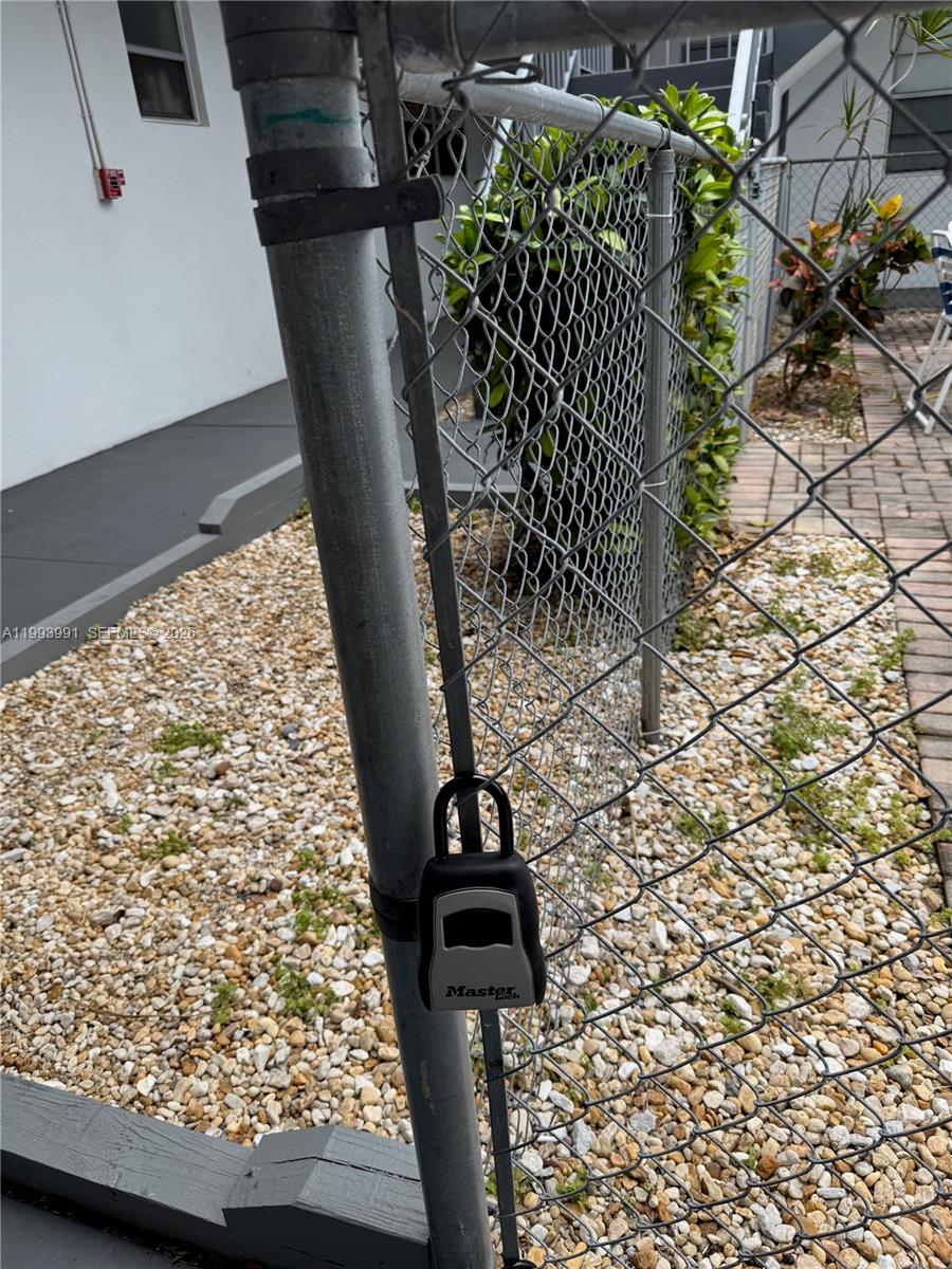 CRYSTAL CONDO - Residential Lease