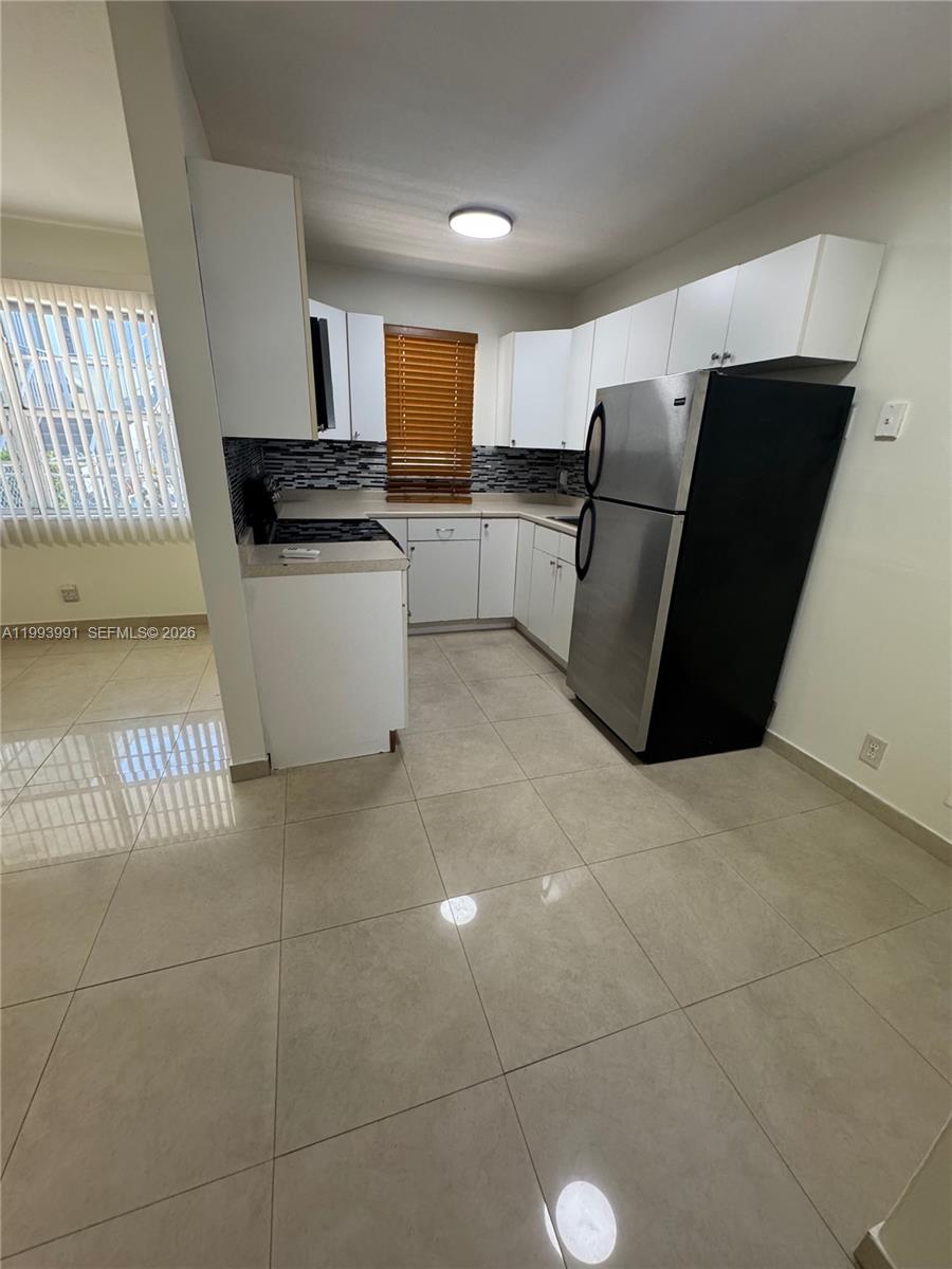 CRYSTAL CONDO - Residential Lease