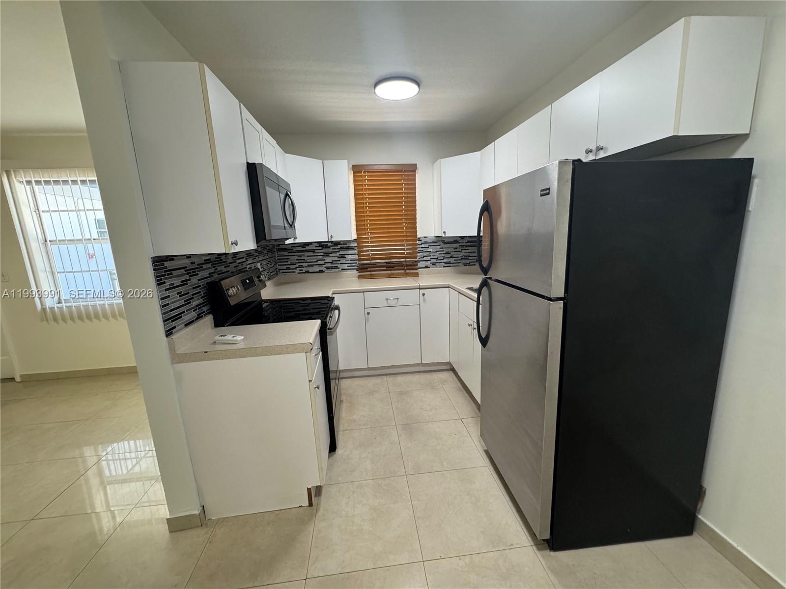 CRYSTAL CONDO - Residential Lease