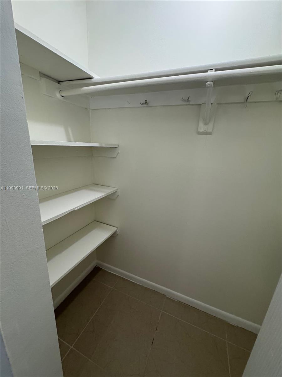 CRYSTAL CONDO - Residential Lease