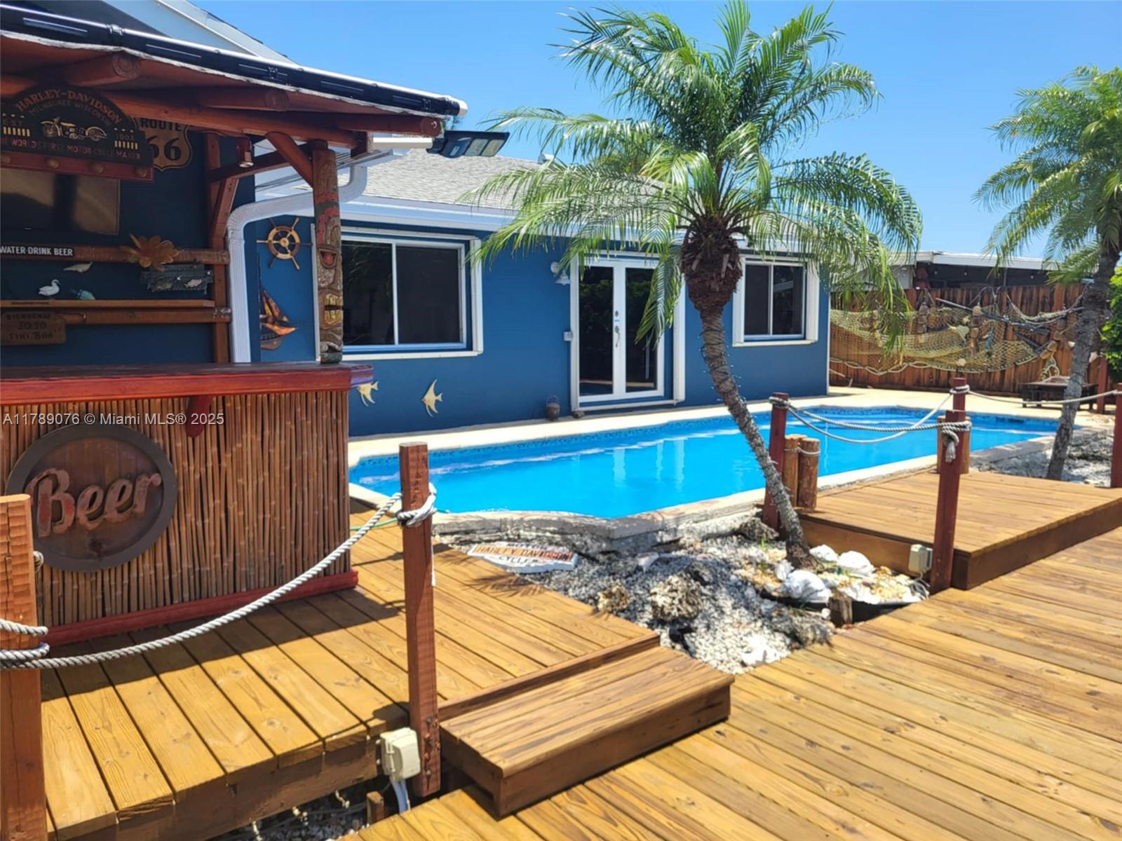 Property for Sale at 2706 Thomas St, Hollywood, Broward County, Florida - Bedrooms: 3 
Bathrooms: 3  - $777,000